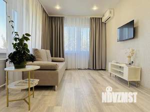 2-к квартира, посуточно, 43м2, 1/1 этаж