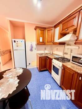 Студия квартира, посуточно, 35м2, 8/9 этаж