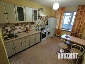 1-к квартира, посуточно, 40м2, 8/9 этаж