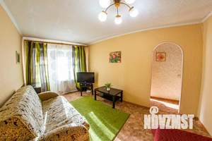 1-к квартира, посуточно, 30м2, 3/5 этаж