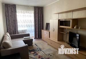 1-к квартира, посуточно, 42м2, 7/10 этаж
