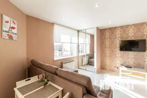 Студия квартира, посуточно, 32м2, 2/9 этаж