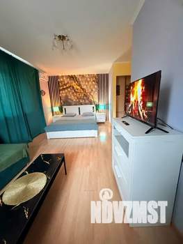 1-к квартира, посуточно, 30м2, 4/5 этаж