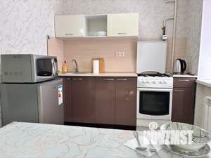 Студия квартира, посуточно, 34м2, 4/5 этаж