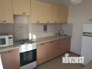 1-к квартира, посуточно, 37м2, 3/9 этаж