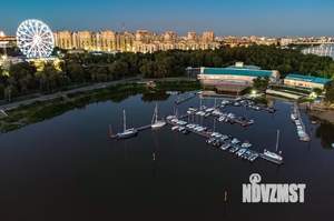 Студия квартира, посуточно, 40м2, 9/14 этаж