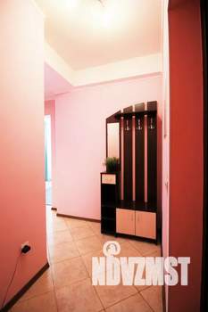 1-к квартира, посуточно, 37м2, 1/14 этаж