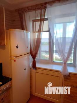 1-к квартира, посуточно, 38м2, 4/9 этаж