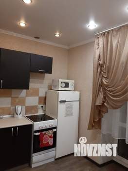 1-к квартира, посуточно, 42м2, 6/9 этаж