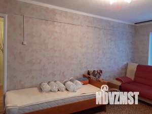 3-к квартира, на длительный срок, 47м2, 5/5 этаж