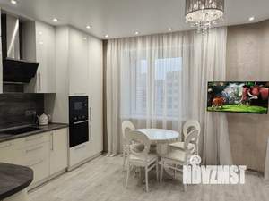 2-к квартира, посуточно, 48м2, 13/17 этаж