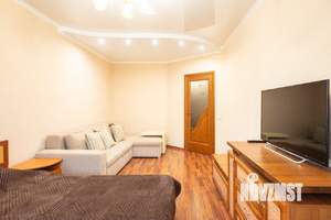 1-к квартира, посуточно, 40м2, 6/9 этаж