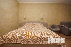 2-к квартира, посуточно, 48м2, 1/1 этаж