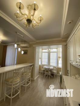 3-к квартира, вторичка, 104м2, 2/6 этаж