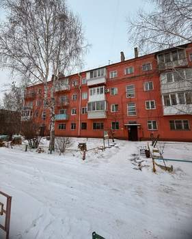 2-к квартира, вторичка, 43м2, 1/4 этаж