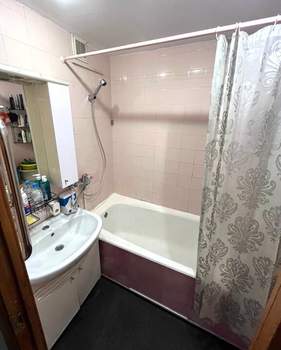 3-к квартира, вторичка, 63м2, 3/9 этаж