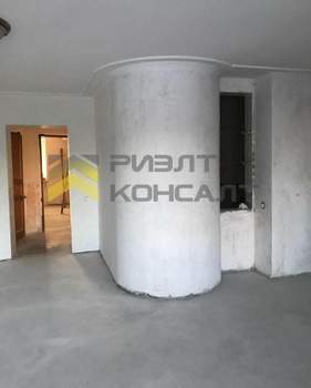 4-к квартира, вторичка, 106м2, 3/5 этаж