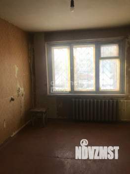 3-к квартира, вторичка, 58м2, 1/9 этаж