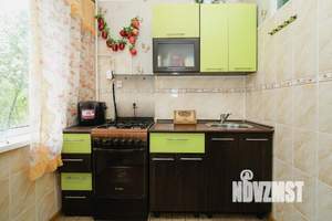 3-к квартира, вторичка, 58м2, 2/5 этаж