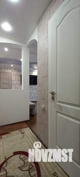 2-к квартира, вторичка, 44м2, 3/5 этаж