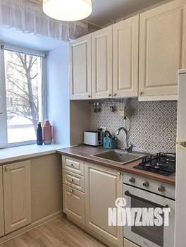 2-к квартира, вторичка, 40м2, 1/5 этаж