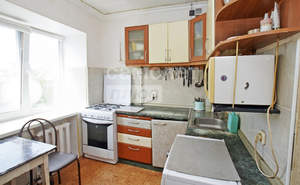 2-к квартира, вторичка, 40м2, 3/3 этаж