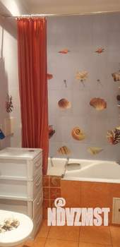 3-к квартира, вторичка, 100м2, 2/5 этаж