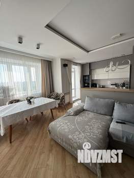 4-к квартира, вторичка, 95м2, 10/15 этаж