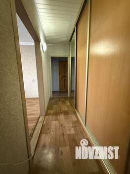 3-к квартира, вторичка, 63м2, 8/9 этаж