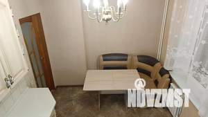 2-к квартира, вторичка, 61м2, 8/10 этаж