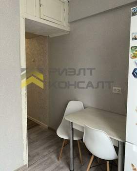 3-к квартира, вторичка, 49м2, 3/5 этаж