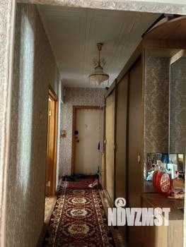 3-к квартира, вторичка, 64м2, 1/9 этаж