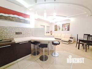 4-к квартира, вторичка, 133м2, 5/6 этаж