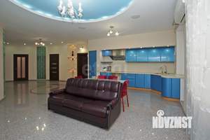 3-к квартира, вторичка, 112м2, 5/10 этаж