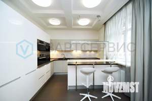 4-к квартира, вторичка, 180м2, 4/14 этаж