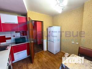 2-к квартира, вторичка, 61м2, 1/6 этаж