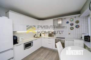 4-к квартира, вторичка, 147м2, 10/10 этаж