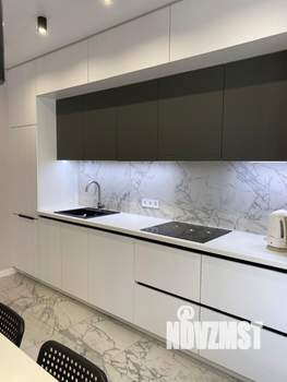 3-к квартира, вторичка, 90м2, 3/16 этаж