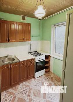 3-к квартира, вторичка, 58м2, 2/5 этаж