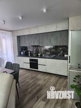 2-к квартира, вторичка, 66м2, 1/10 этаж