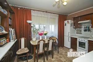 2-к квартира, вторичка, 63м2, 5/10 этаж