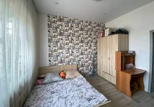 3-к квартира, вторичка, 90м2, 1/5 этаж