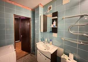 1-к квартира, вторичка, 42м2, 9/9 этаж