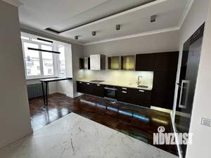 4-к квартира, вторичка, 140м2, 3/4 этаж