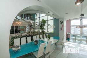 3-к квартира, вторичка, 232м2, 10/10 этаж