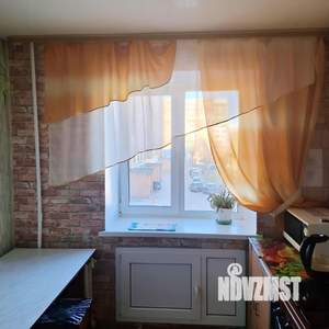 3-к квартира, вторичка, 63м2, 3/10 этаж