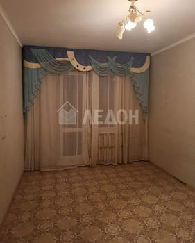 3-к квартира, вторичка, 63м2, 1/9 этаж