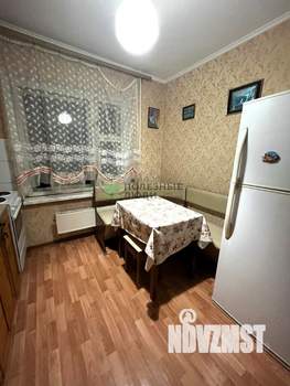 2-к квартира, вторичка, 53м2, 1/5 этаж