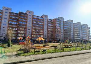 3-к квартира, вторичка, 90м2, 1/9 этаж