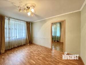 3-к квартира, вторичка, 52м2, 2/5 этаж